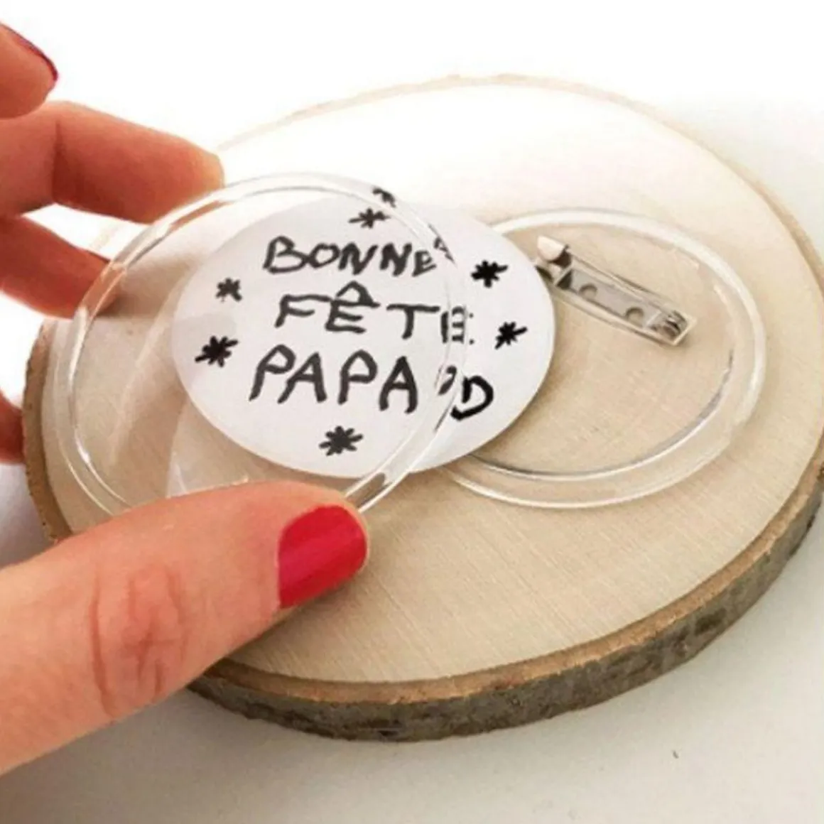 3 badges à personnaliser Ø 6 cm