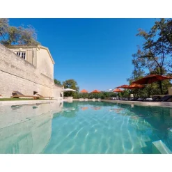 3 jours avec accès au spa et vin pétillant dans un château 4* près de Nîmes - Coffret Cadeau Séjour