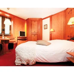 3 jours en hôtel 4* près de Strasbourg avec dîner en restaurant étoilé au Guide MICHELIN 2022 et accès à l'espace détente - Coffret Cadeau Séjour