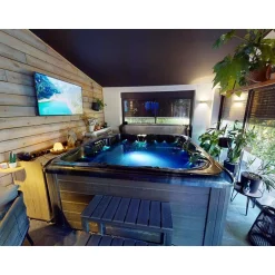 2 jours en suite avec dîner, accès privatif au spa et modelage près de Strasbourg - Coffret Cadeau Séjour