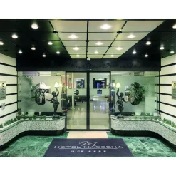 2 jours en suite en hôtel Best Western 4* à Nice avec demi-bouteille de champagne - Coffret Cadeau Séjour