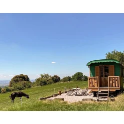 4 jours insolites en roulotte avec accès privatif au bain bouillonnant près de Caracassone - Coffret Cadeau Séjour