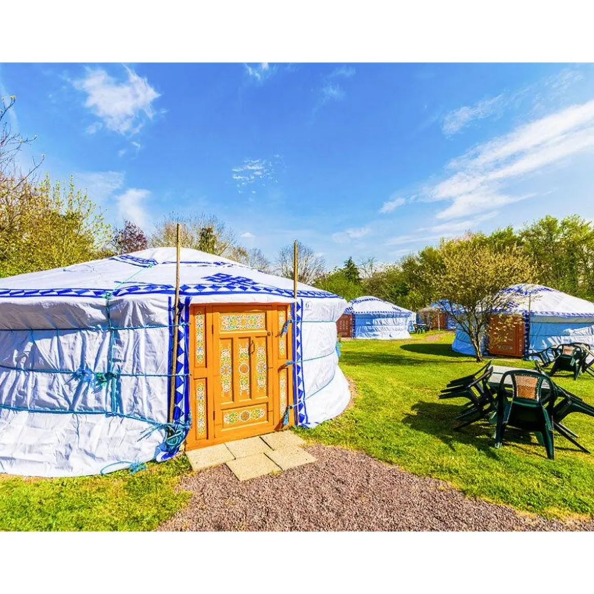 2 jours insolites en yourte avec vélos et panier apéritif près de Caen - Coffret Cadeau Séjour