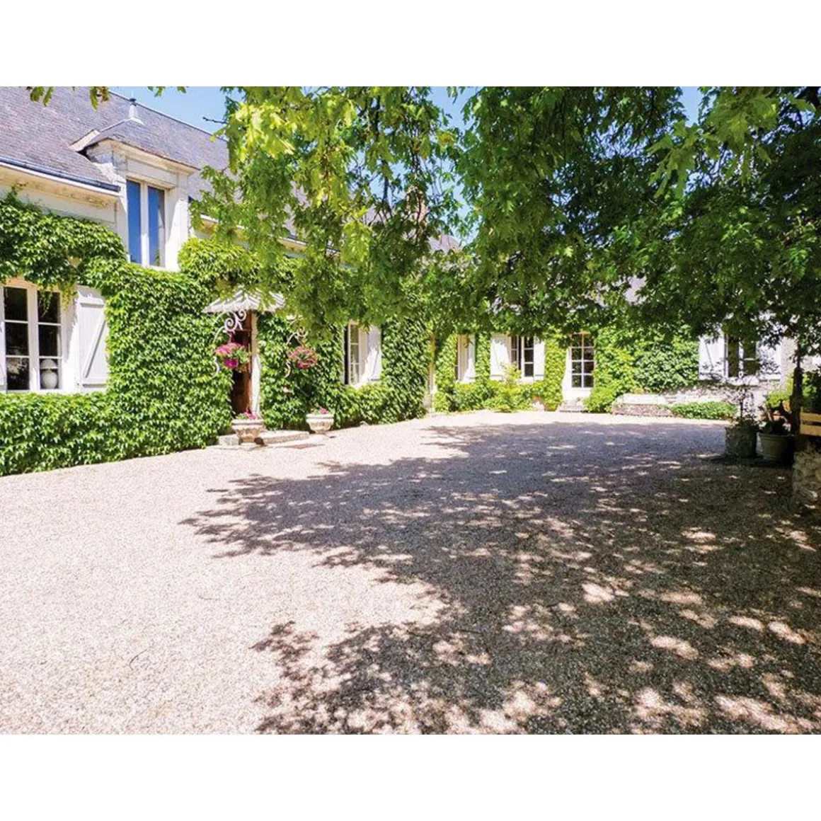 2 jours près de Tours avec modelage, visite de cave et dégustation de vins - Coffret Cadeau Séjour