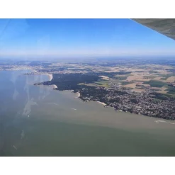 30 min de baptême de l'air en ULM avec initiation au pilotage au sud de Bordeaux - Coffret Cadeau Sport & Aventure