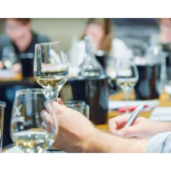 Atelier œnologique : 1 journée Initiation à la dégustation pour 2 - Coffret Cadeau Gastronomie