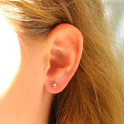 Boucles d'Oreilles Or 18 Carats 750/000 Jaune - Perles de Culture - Motif Trèfle