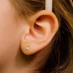 Boucles d'Oreilles Or 18 Carats 750/000 Jaune - Perles de Culture - Motif Fleur