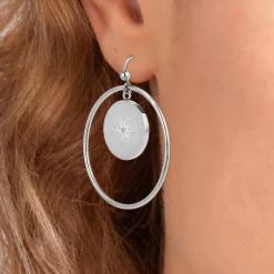 Boucles d'oreilles par SC Crystal ornées d'un véritable diamant blanc