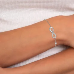 Bracelet infini par SC Crystal orné d'un Cristal scintillant