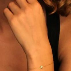 Bracelet Or Jaune - Noeud Serti d'un Zirconium