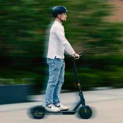 Casque Classique taille M - Noir