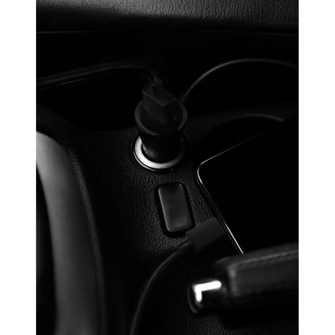 Chargeur voiture USB 12W+Câble USB A/USB C - Noir