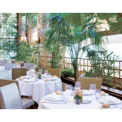 Coffret cadeau Fête des Mères : un dîner gourmand pour 2 personnes - Coffret Cadeau Gastronomie