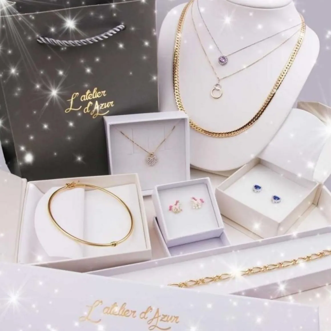 Collier - Pendentif Initiale Lettre E - Chaine Dorée