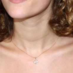 Collier - Pendentif Or Rose Anneaux Enlacés Sertis de Zirconiums - Chaine Dorée Rose Offerte