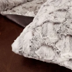 Coussin à poils doux LENVIK