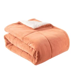 Couvre lit matelassé double face velours/sherpa BIEN CHEZ SOI