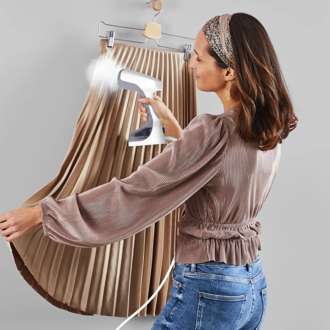 Défroisseur à main DT7151C0 - Gris