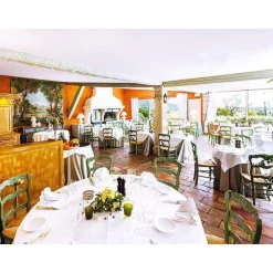 Délicieux repas à une table d'exception en Provence - Coffret Cadeau Gastronomie