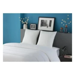 DODO Lot de 2 oreillers Tendance - 60 x 60 cm - Garnissage 100% Polyester fibre creuse siliconee - Blanc