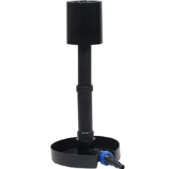 Ecumoire de surface d'etang sur pied