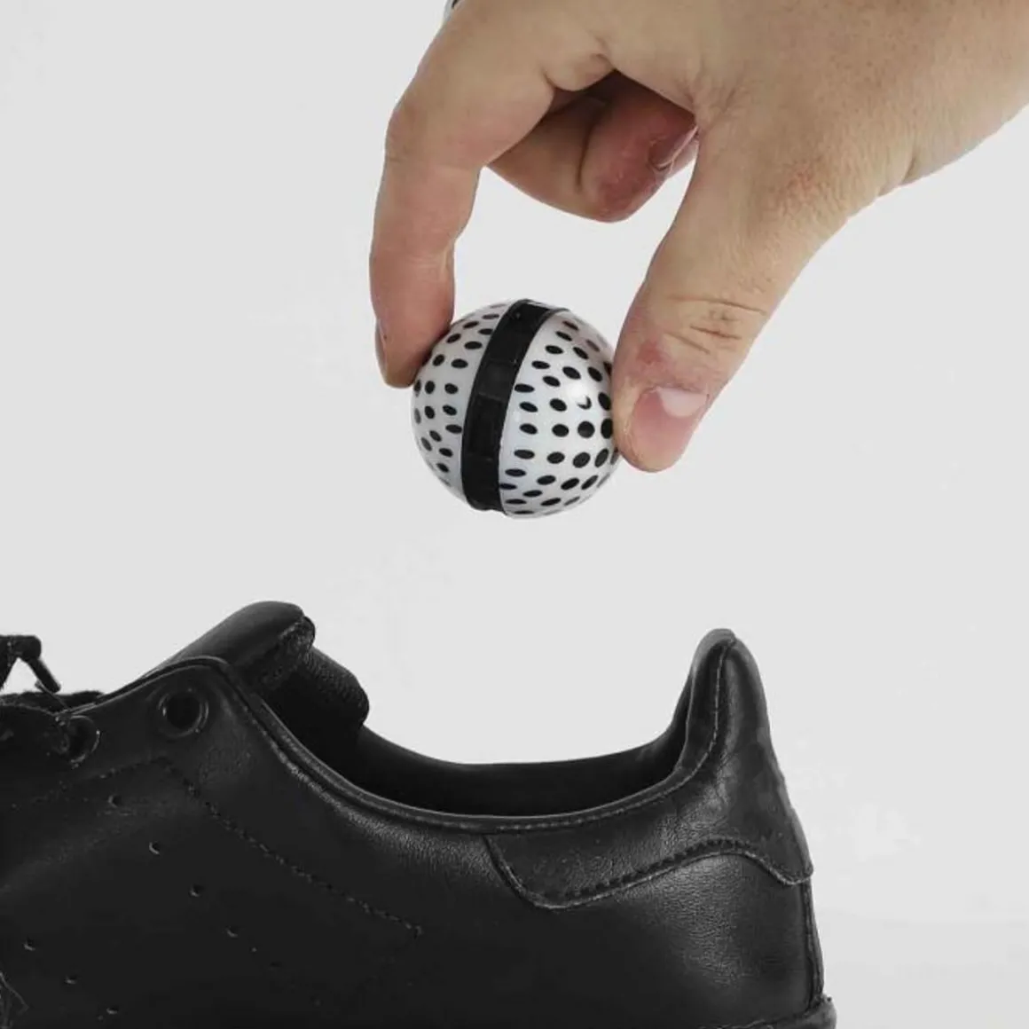 Lot de 2 Boules Désodorisantes Chaussures 3cm Gris