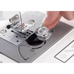 Machine à coudre électronique Brother CX70 PES ( Patchwork Edition ) 70 programmes de couture