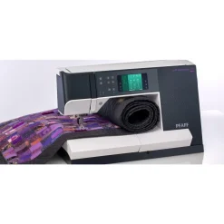 Machine à coudre PFAFF Quilt Expression 720