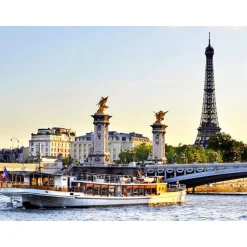 Paris romantique : Tour Eiffel et croisière pour 2 - Coffret Cadeau Sport & Aventure