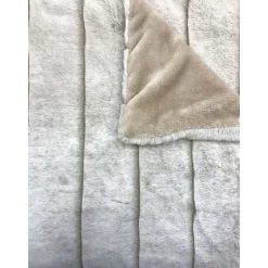 Plaid effet fausse fourrure 400 GSM