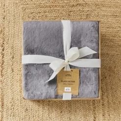 Plaid fausse fourrure 150x200 cm