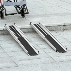 Rampe de fauteuil roulant telescopique rampe de chargement antidérapante avec bordures de sécurité max. 270 Kg alu. noir