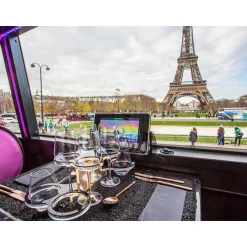 Repas insolite 4 plats et visite de Paris dans le bus à impériale Champs-Élysées - Coffret Cadeau Gastronomie
