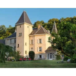 Séjour gourmand et détente aux portes de Grenoble : 2 jours en château avec dîner et 2h au spa - Coffret Cadeau Séjour