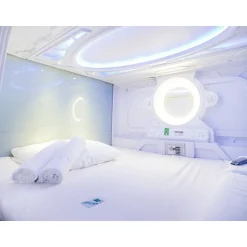 Séjour insolite en Espagne : 2 jours en capsule double à Madrid - Coffret Cadeau Séjour