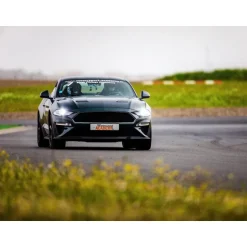 Stage de pilotage : 2 tours sur le circuit de Vaison en Ford Mustang Bullit - Coffret Cadeau Sport & Aventure