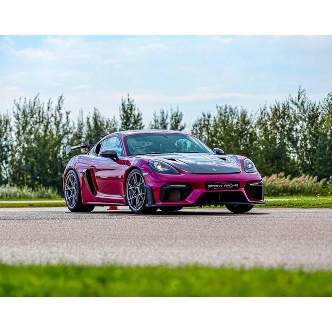 Stage de pilotage : 3 tours sur le circuit d'Alès en Porsche Cayman 718 GT4 RS - Coffret Cadeau Sport & Aventure