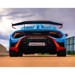 Stage de pilotage : 2 tours sur le circuit de Pont-l'Évêque en Lamborghini Huracán STO - Coffret Cadeau Sport & Aventure