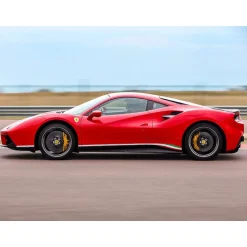 Stage de pilotage : 4 tours sur le circuit de Lohéac en Ferrari 488 GTB - Coffret Cadeau Sport & Aventure
