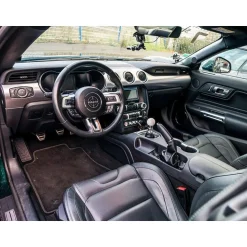 Stage de pilotage : 2 tours sur le circuit de Pouilly-en-Auxois en Ford Mustang Bullit - Coffret Cadeau Sport & Aventure