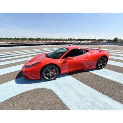 Stage de pilotage : 3 tours sur le circuit de l'Anneau du Rhin en supercar - Coffret Cadeau Sport & Aventure