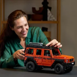 Technic 42177 - 4X4 Mercedes Benz G500 - Orange
