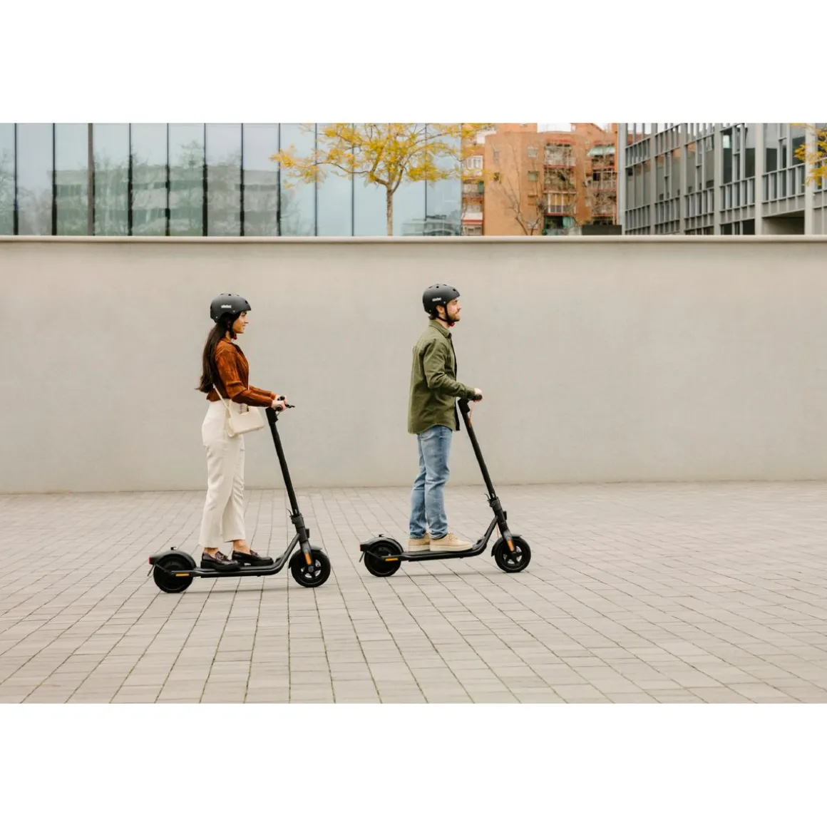 Trottinette électrique Trotti F2E - Noir