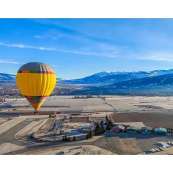 Vol en montgolfière au-dessus de la frontière espagnole le week-end - Coffret Cadeau Sport & Aventure